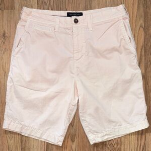 American Eagle Outfitters Men's Light Pink Shorts slim fit with flex size 30